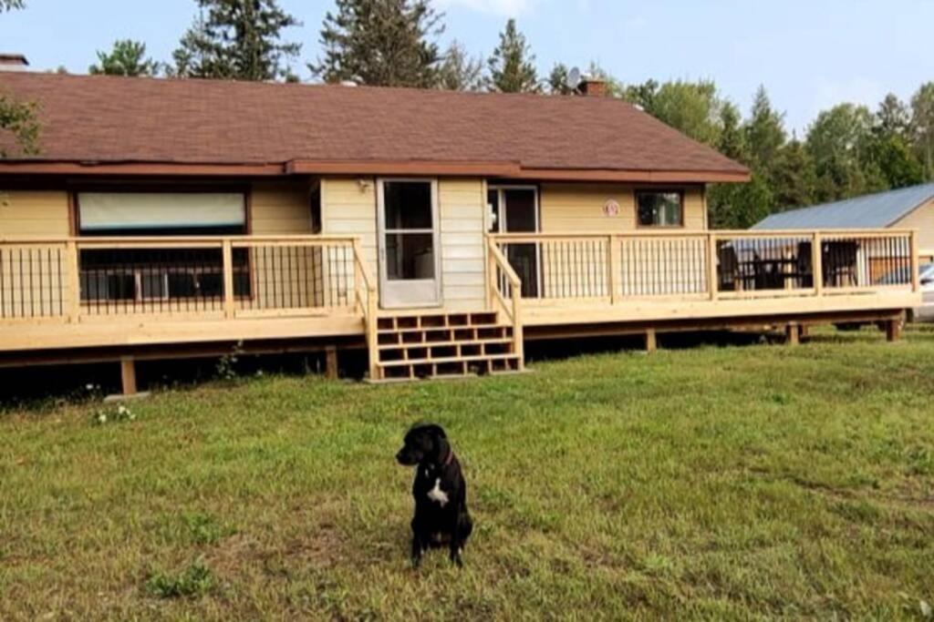 Michaels Bay Getaway On Manitoulin Island Villa South Baymouth Exterior photo